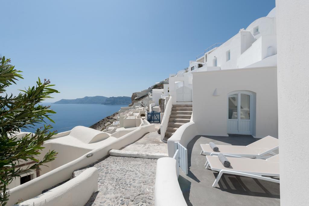 Anemomilos Oia